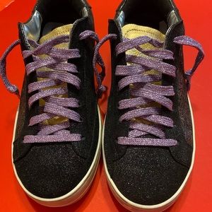 NWOB/P448–GLITTER SNEAKERS 💜